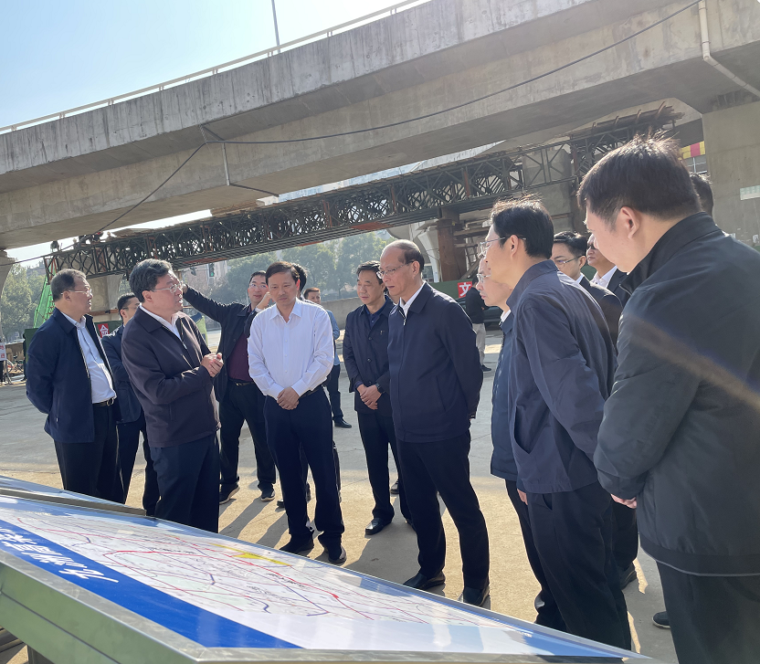 吴晓军黄喜忠在调研督导南昌城投公司建设项目时强调 一直提升人民群众幸福指数 推动都会更高质量生长更可一连生长