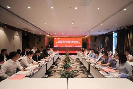 集团第一批参训职员赴中建八局总承包公司开展岗位实训运动